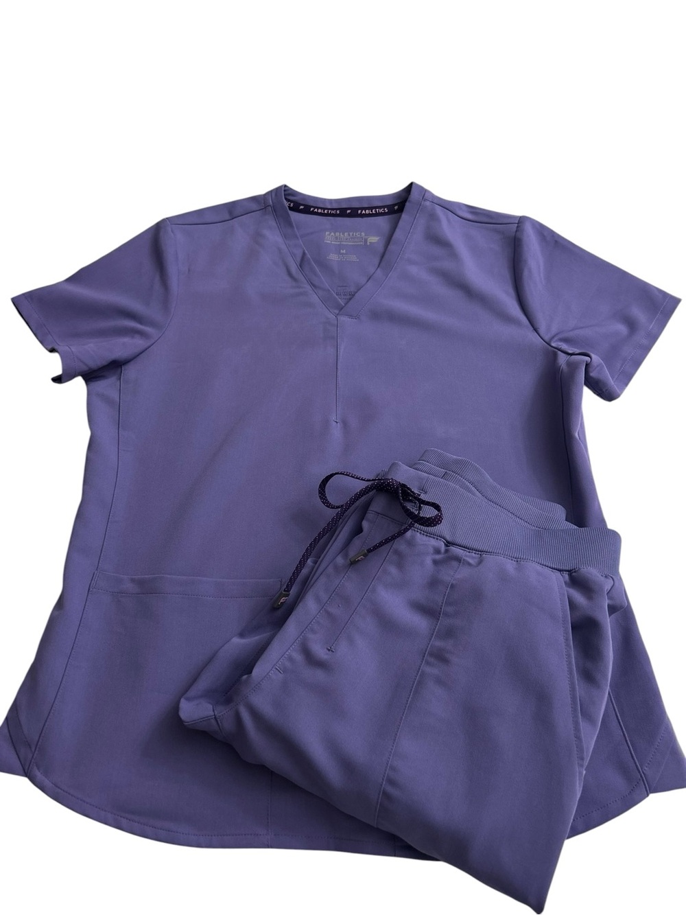 Fabletics Scrub Set Womens Purple (M) Method Top&mid Rise On-Call Jogger Pants